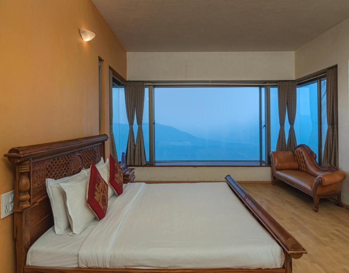 Saffronstays Aurelia, Panchgani - Balinese Villa With Breathtaking Valley Views Екстер'єр фото